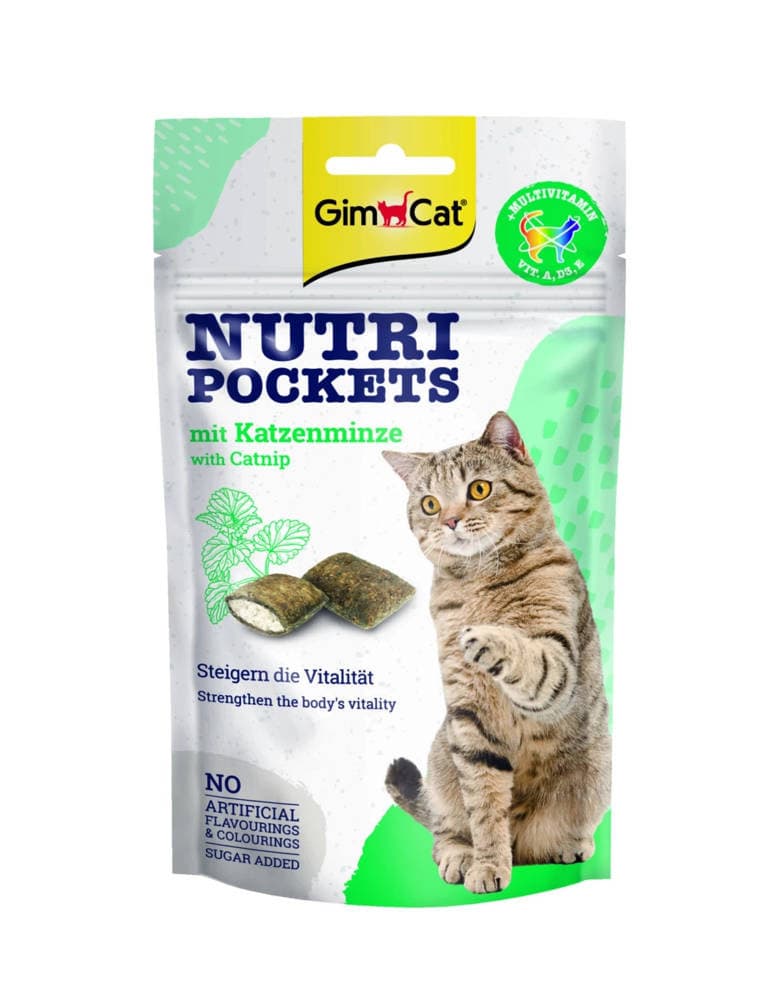 Ласощі GimCat Nutri Pockets Catnip & Multi-Vitamin подушечки з котячою м'ятою та вітамінами для котів